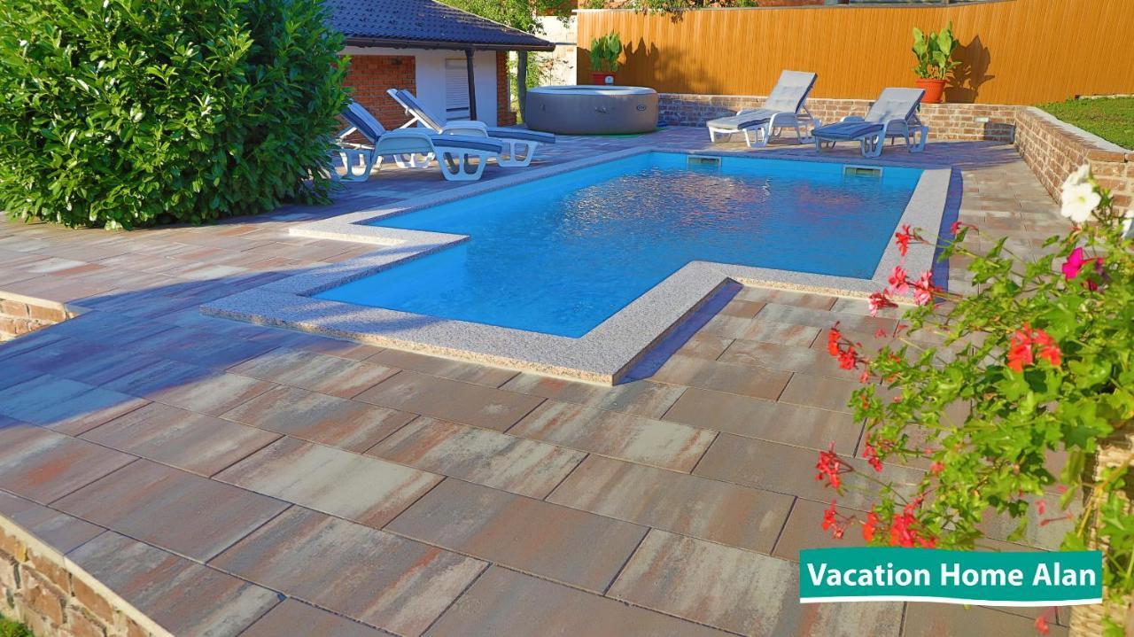 Vacation Home Alan 2 Kulen Vakuf Exterior photo