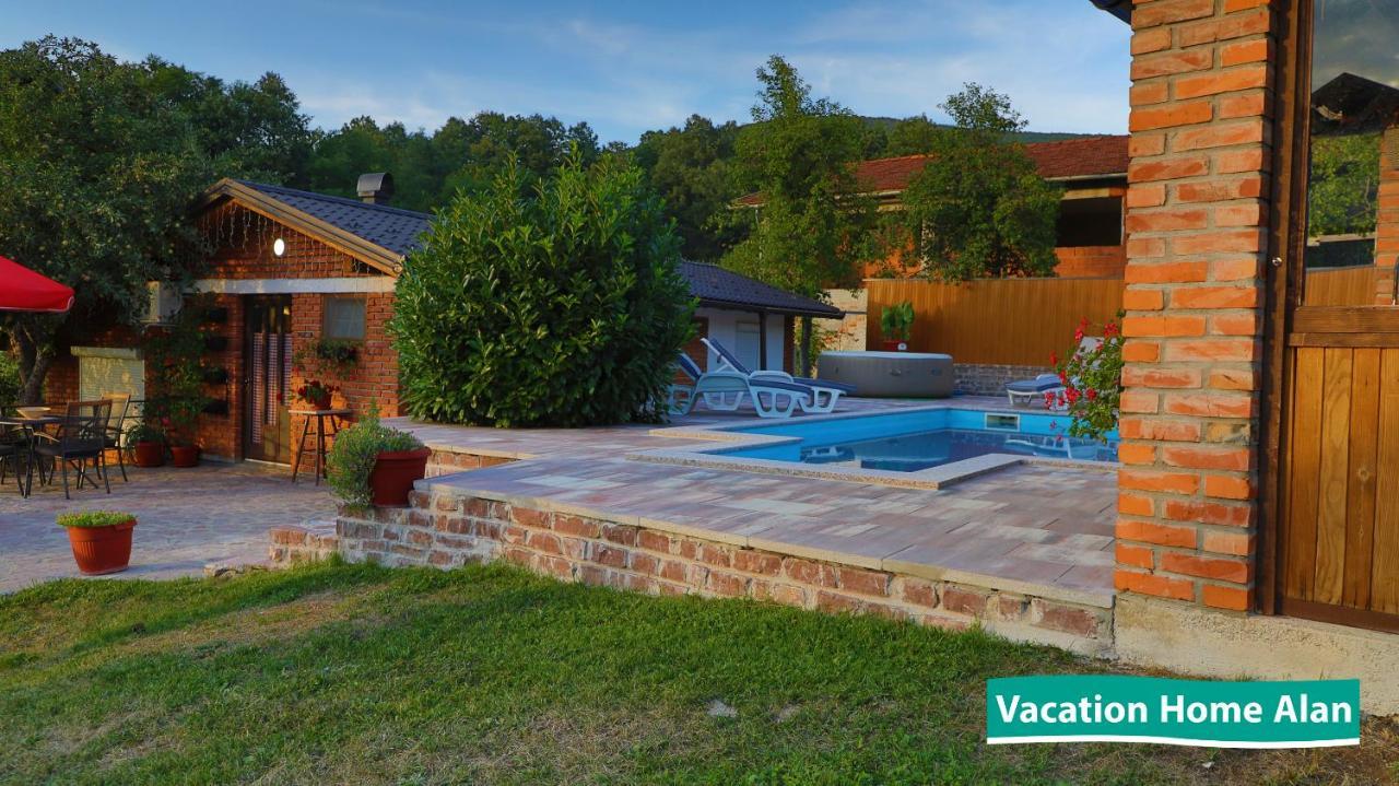 Vacation Home Alan 2 Kulen Vakuf Exterior photo