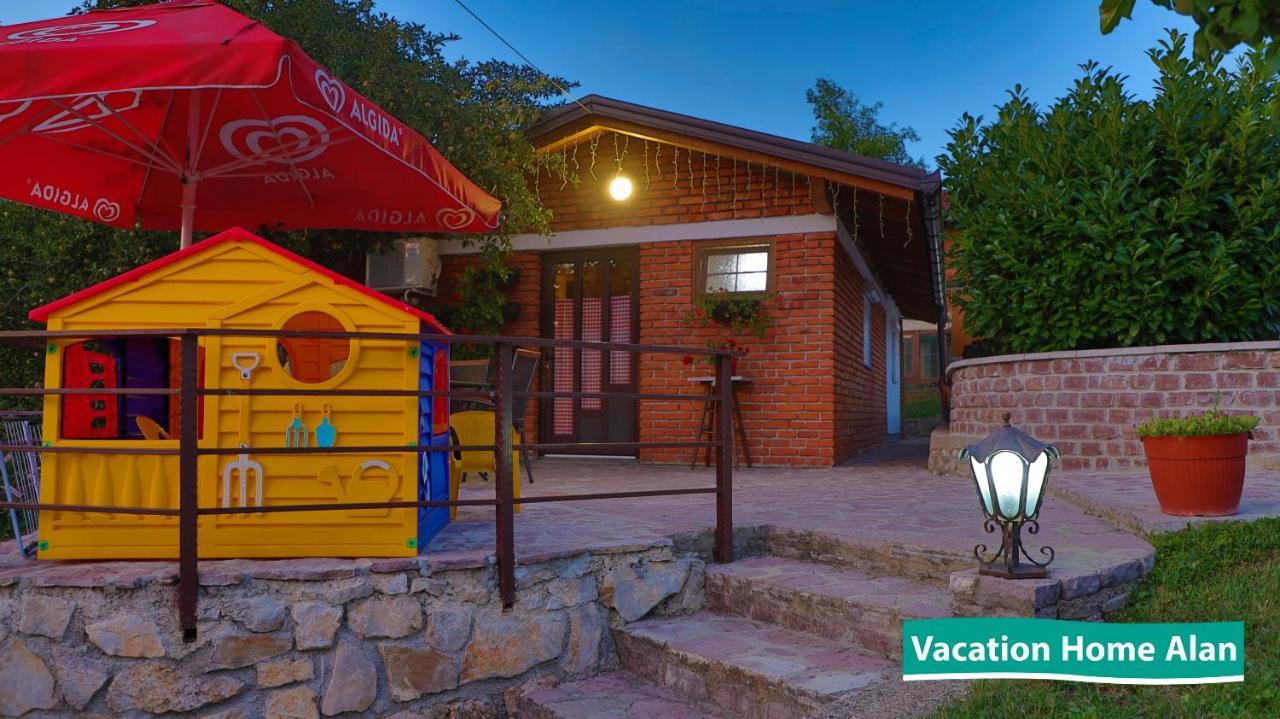 Vacation Home Alan 2 Kulen Vakuf Exterior photo