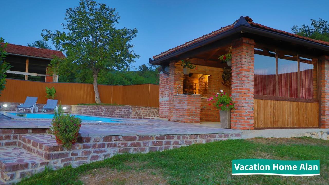 Vacation Home Alan 2 Kulen Vakuf Exterior photo